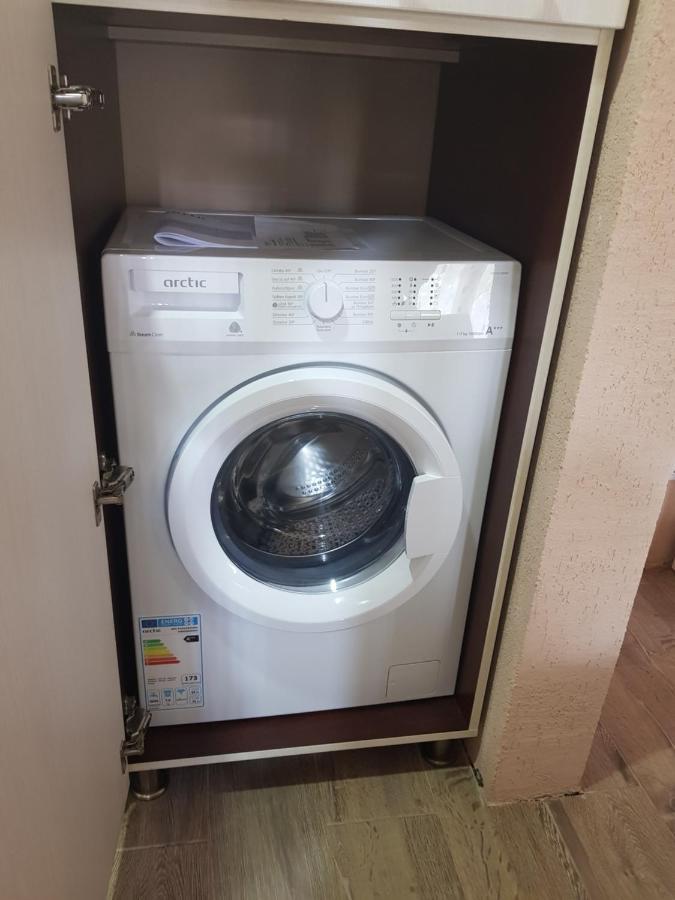 Central Apartament Cristian Arad Bagian luar foto