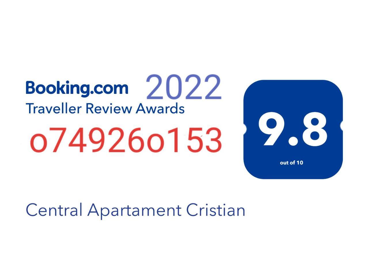 Central Apartament Cristian Arad Bagian luar foto